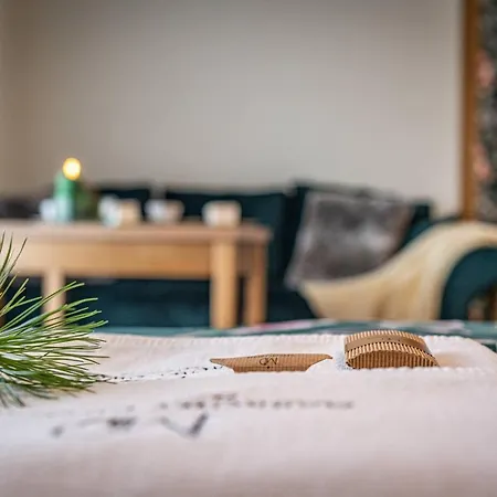 Bed & Breakfast Markowy Dworek